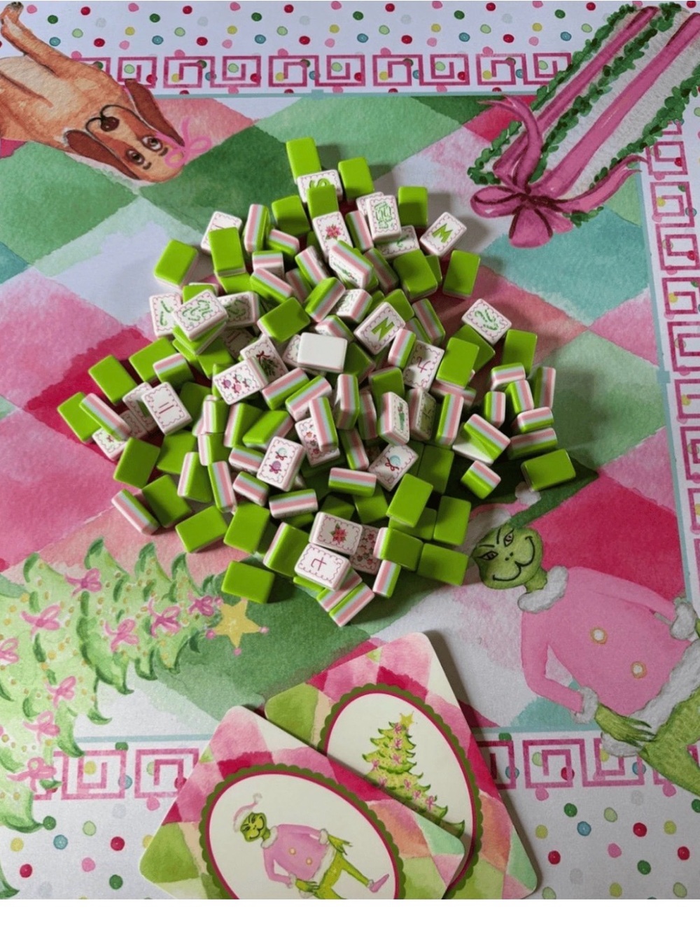 New! Grinchmas American Mahjong 4-layered set Acrylic 160 tiles - Picture 2 of 6